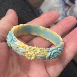 Vintage Blue and Yellow Celluloid Floral Bangle